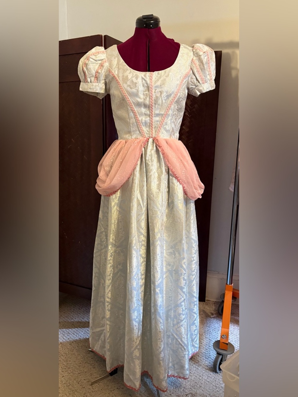 Deluxe Custom Burlesque Princess Costume trick zipper s/m excellent condition